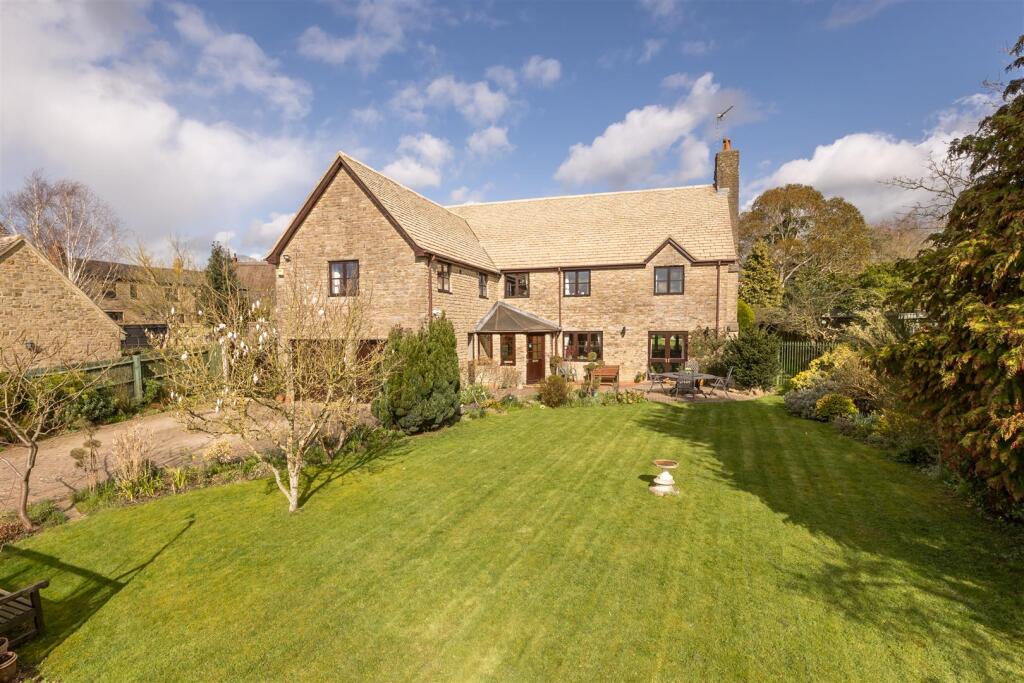 Main image of property: Foxhill Lane, Souldern