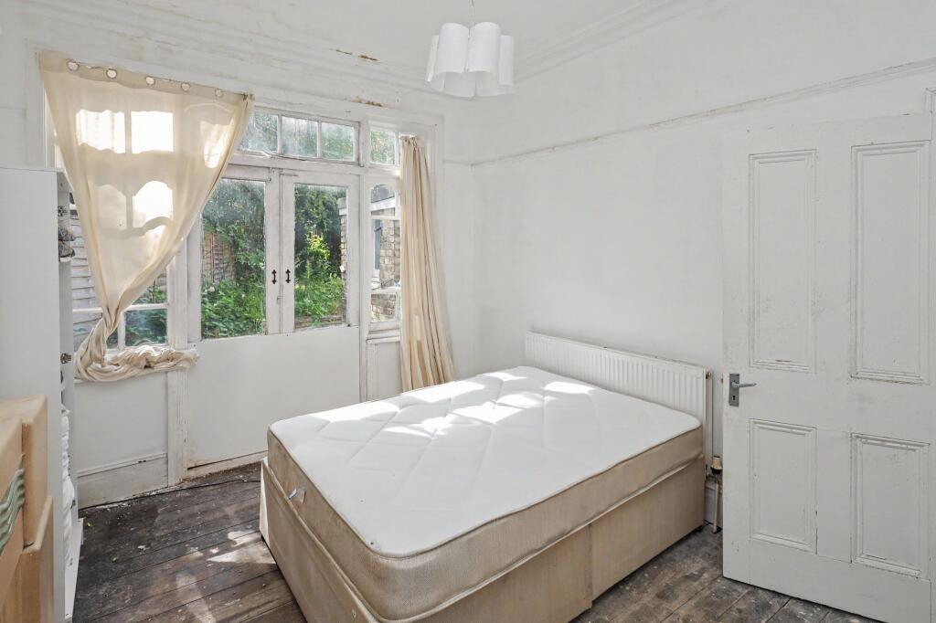 House in London - More