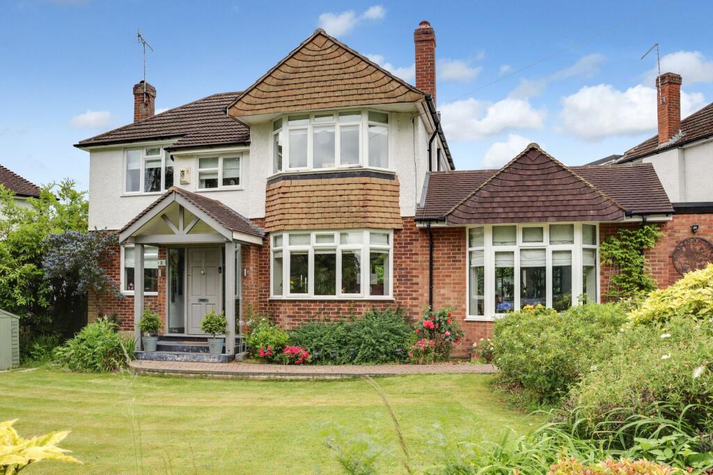 Main image of property: Bridle Road, Claygate, KT10