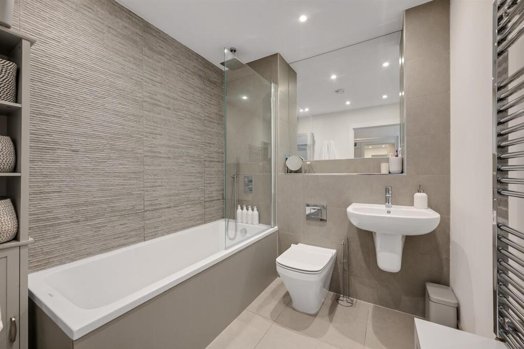 Masons Hill, Bromley photo 5