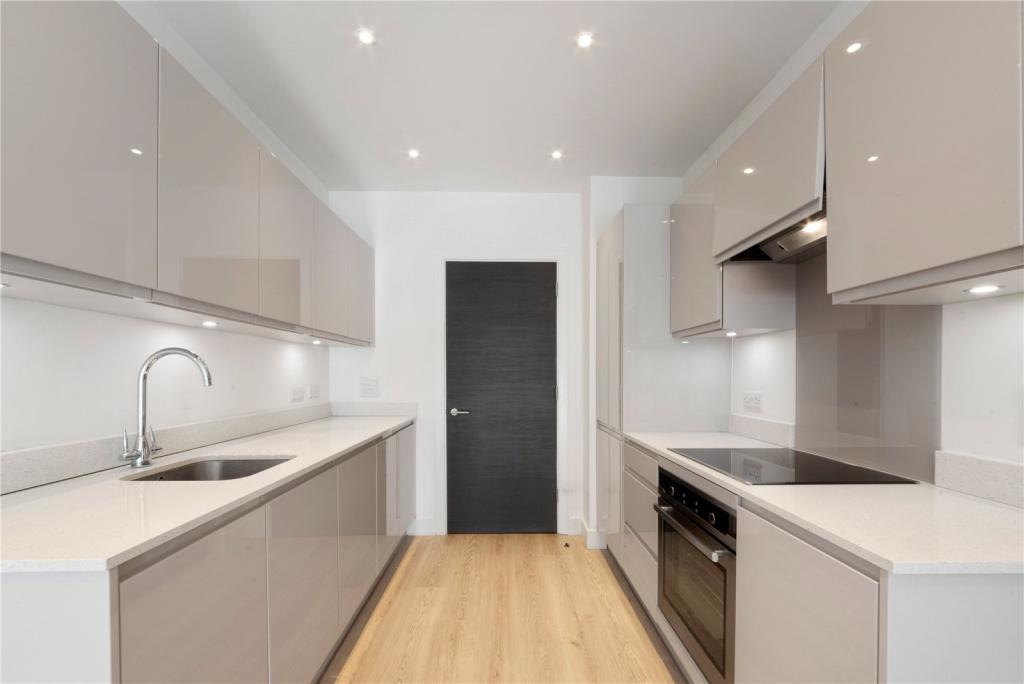 Apartment in London, Aberfeldy Village, Blackwall - View 5