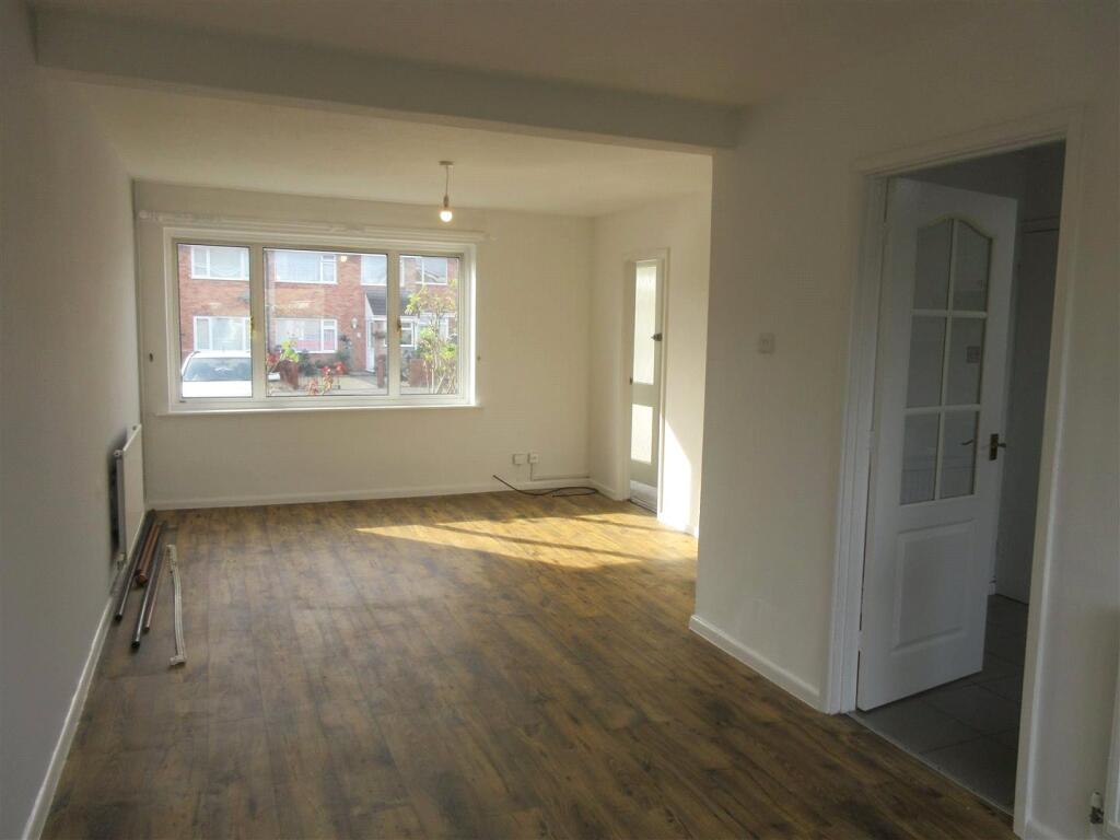 House in Swindon - View 3