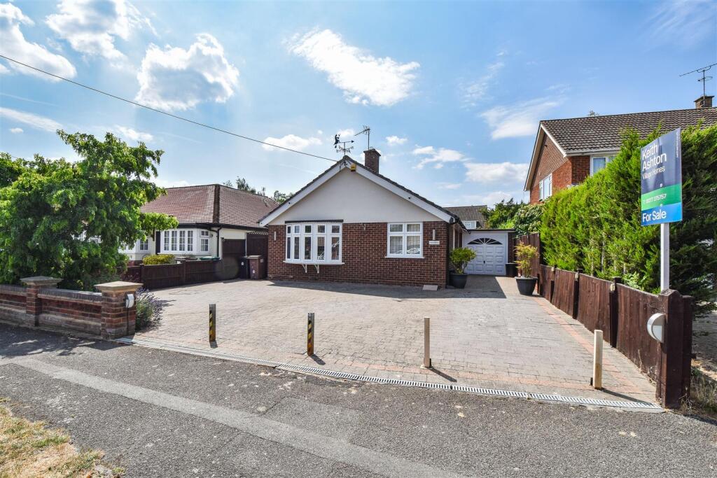 Main image of property: Wyatts Green Lane, Wyatts Green, Brentwood