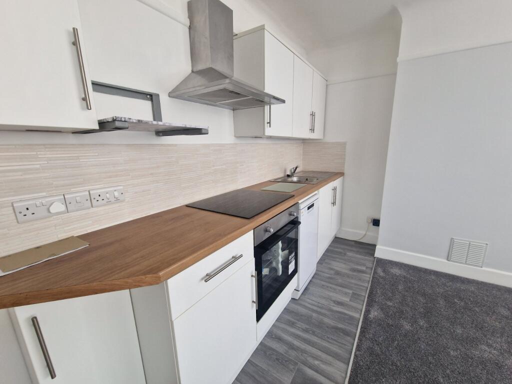 Apartment in Portsmouth - View 4