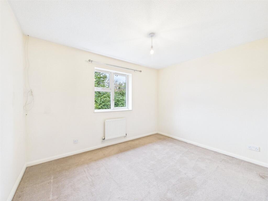 House in Gloucester - More