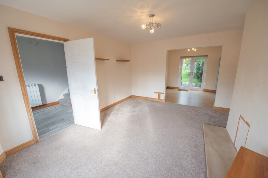 22 Woodside Road, Silsden BD20 0BN photo 3