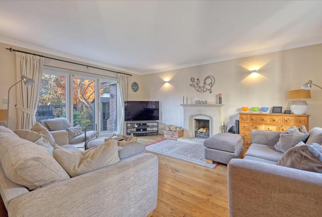 House in Uttlesford, Great Dunmow - View 3