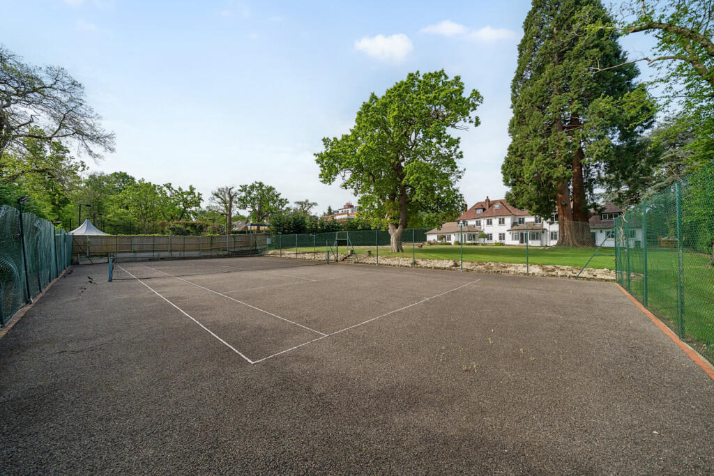 Forest Ridge, Keston - More