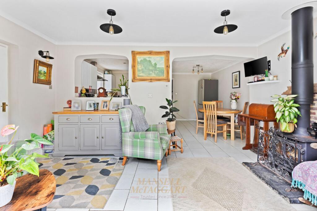 House in Redhill - View 5