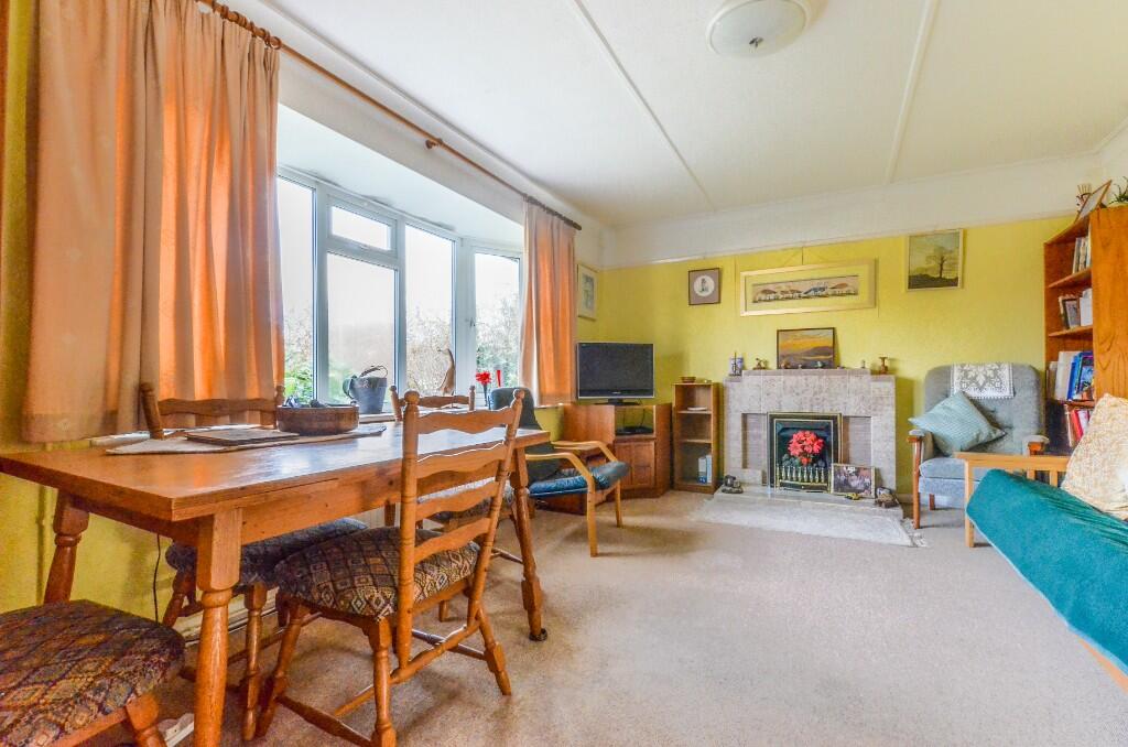 Hyperion Avenue, Polegate, East Sussex, BN26 photo 3