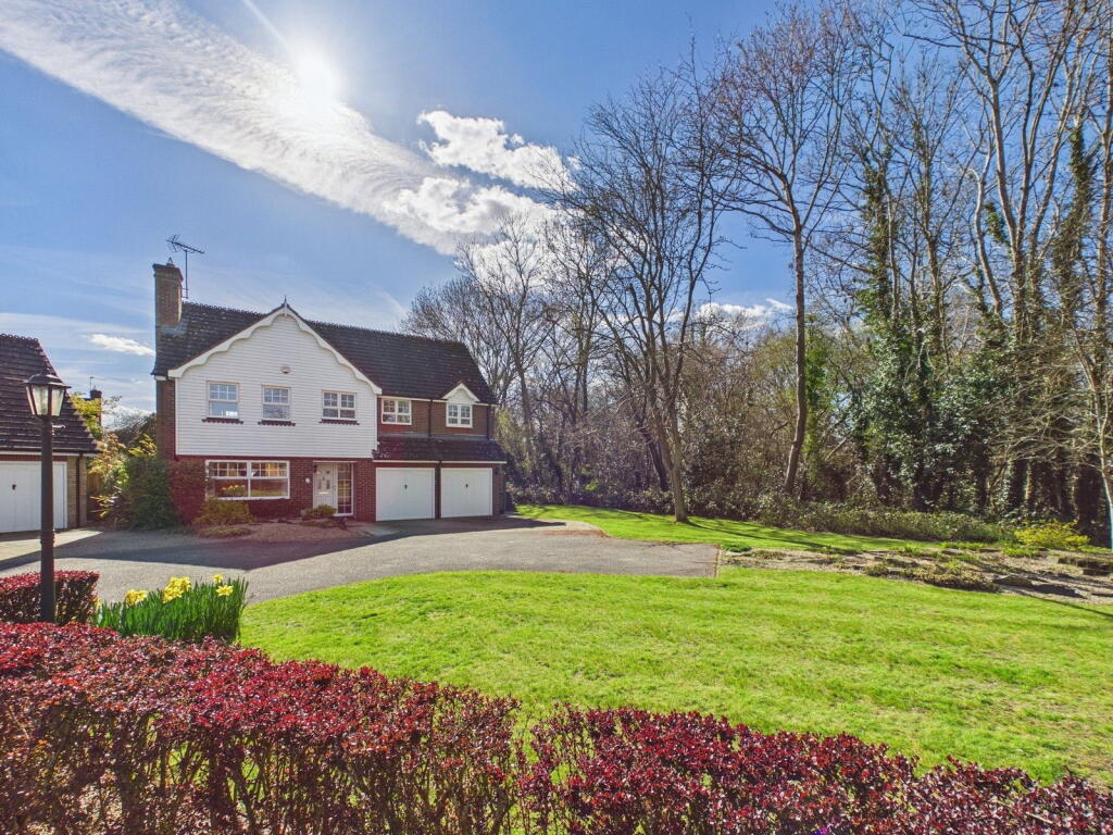 Main image of property: Larkspur Way, Southwater