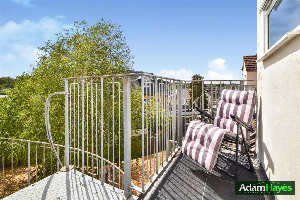 Apartment in London, Friern Barnet - View 5