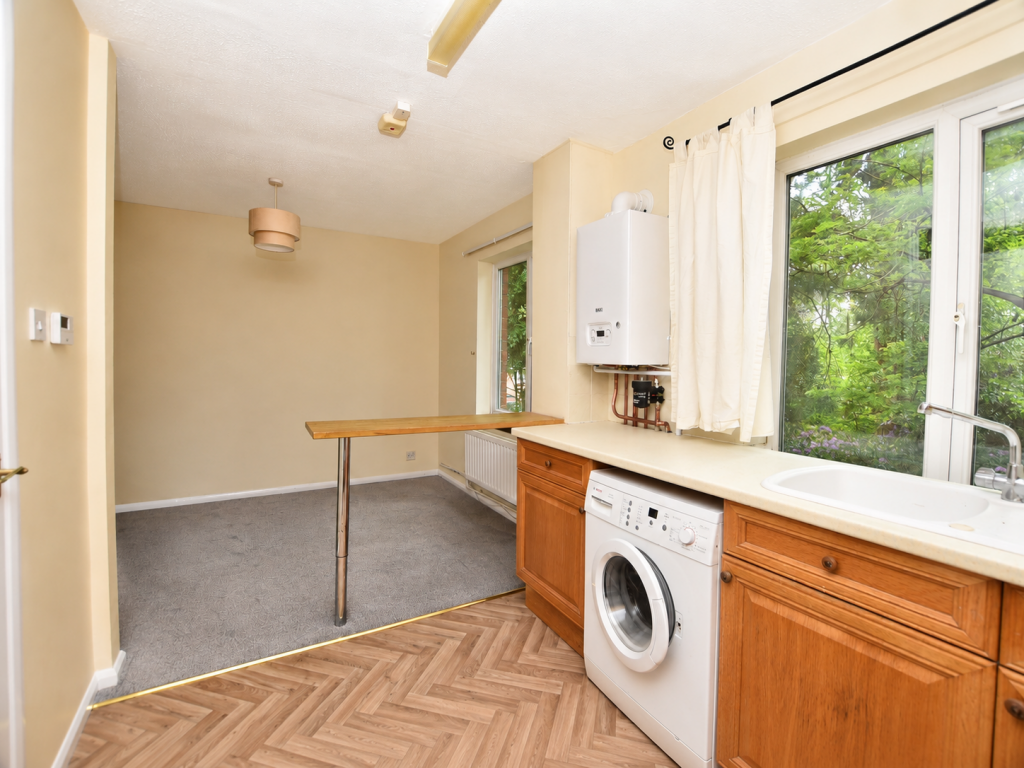 Apartment in Luton, Leighton-Linslade - View 4