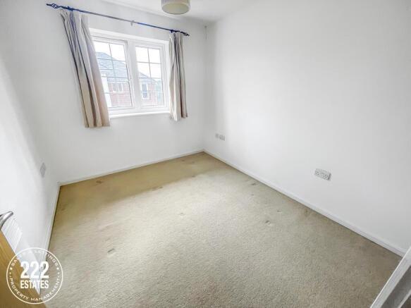 Apartment in Warrington - More