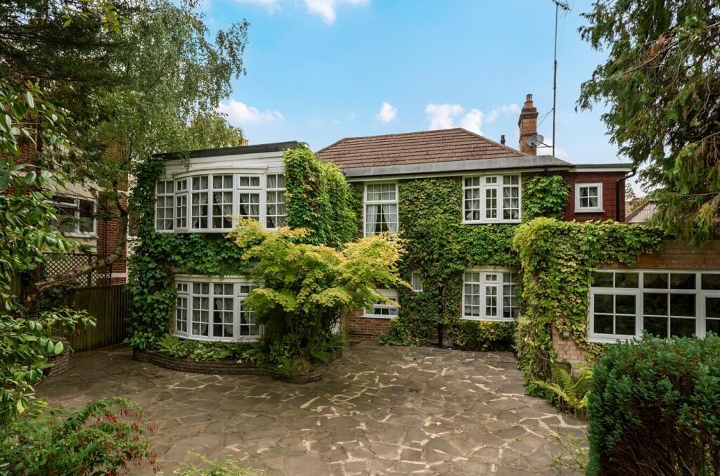 House in London - More