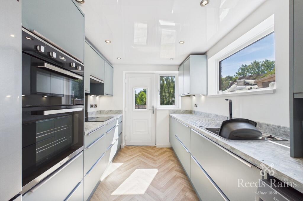 House in St Helens, Liverpool City Region - More