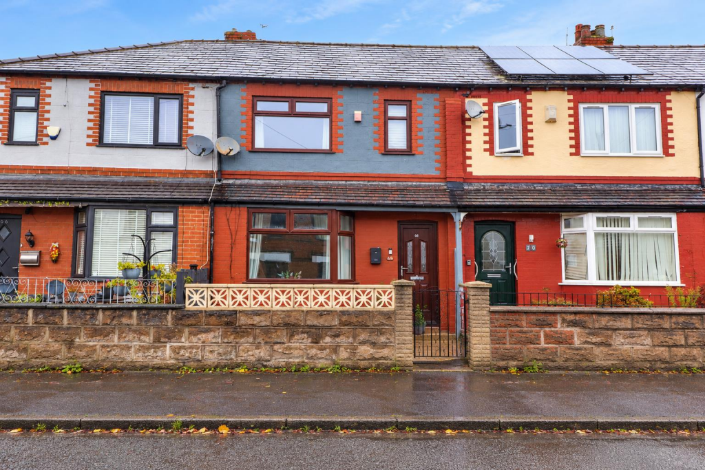 3-bed terraced on Parr Street, WA1, £185,000