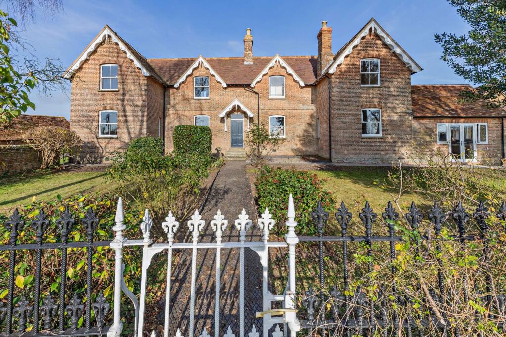 Main image of property: Boarstall, Aylesbury, Buckinghamshire