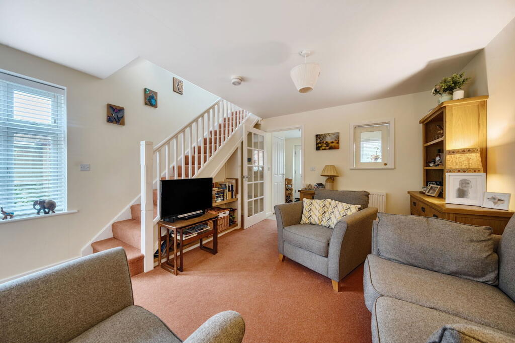 Cottington Drive, Tunbridge Wells, TN4 8BF photo 2