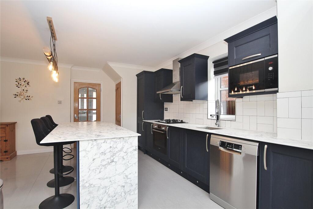 House in Guildford - View 5