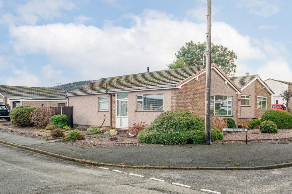 Main image of property: Coed Celyn, Abergele, LL22