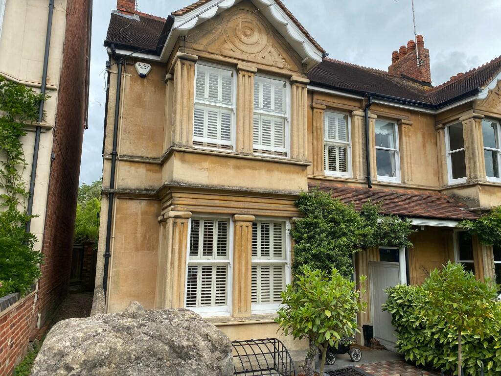 Main image of property: St. Andrews Road, Henley-On-Thames, Oxfordshire, RG9