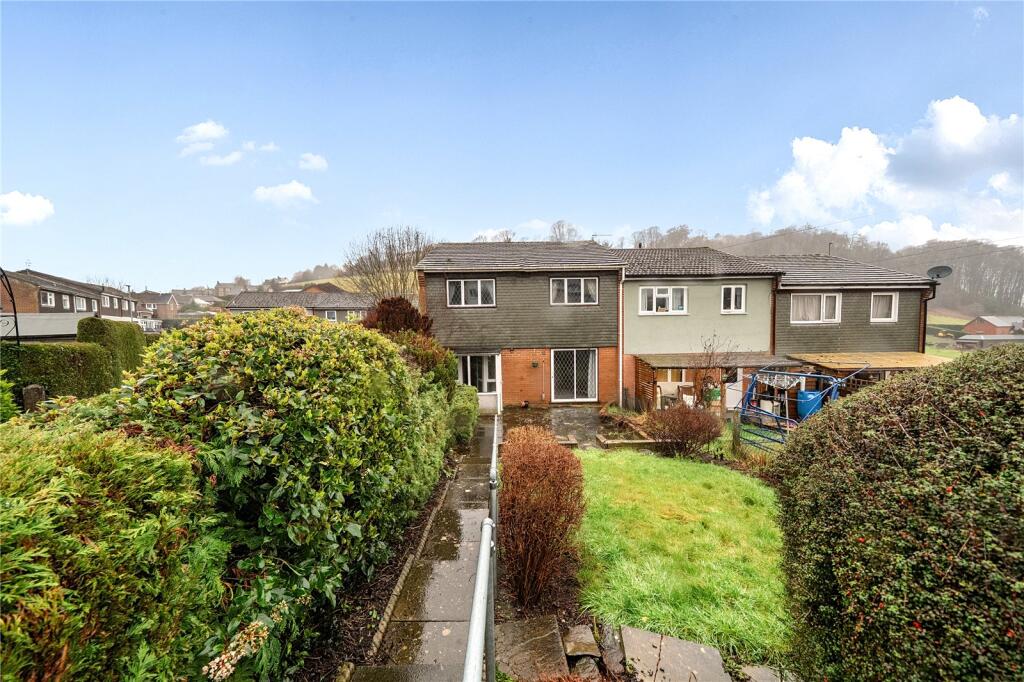 Radnor Drive, Knighton, Powys photo 2