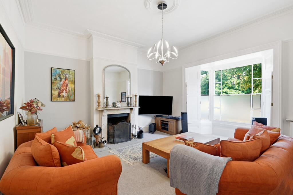 House in Warwick, Lillington, Royal Leamington Spa - View 4