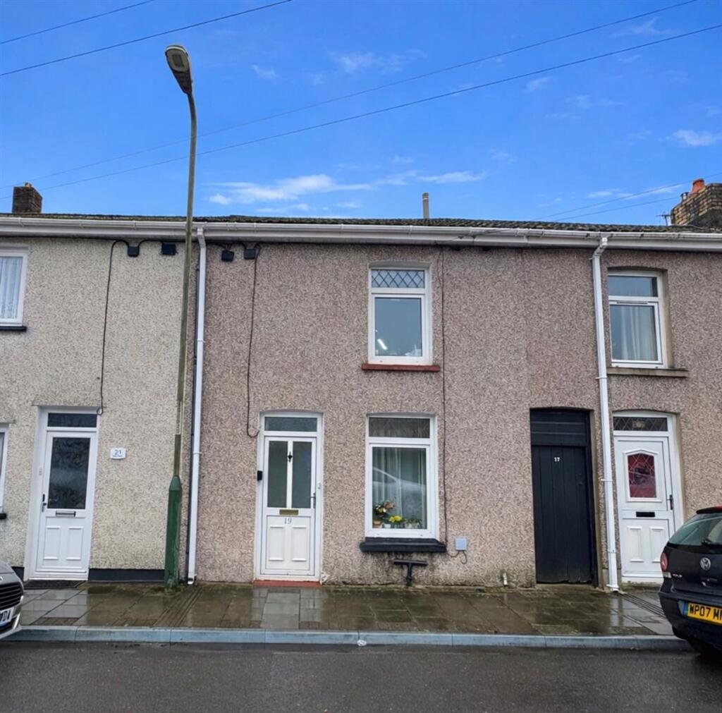 Main image of property: Park Place, Risca, NP11