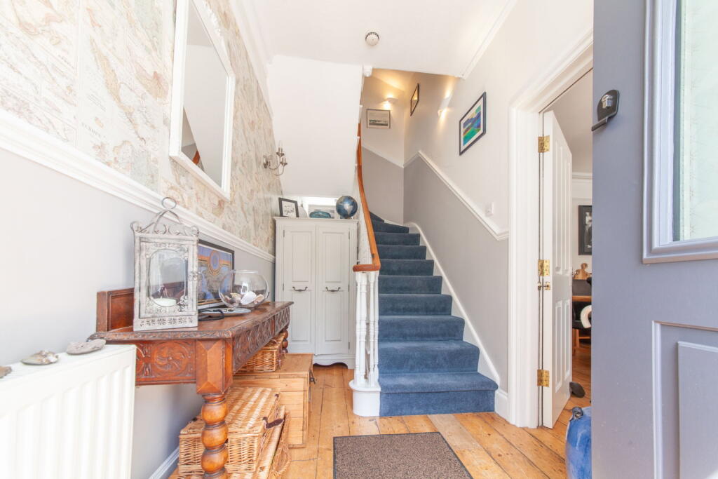Vicarage Hill, Dartmouth photo 4