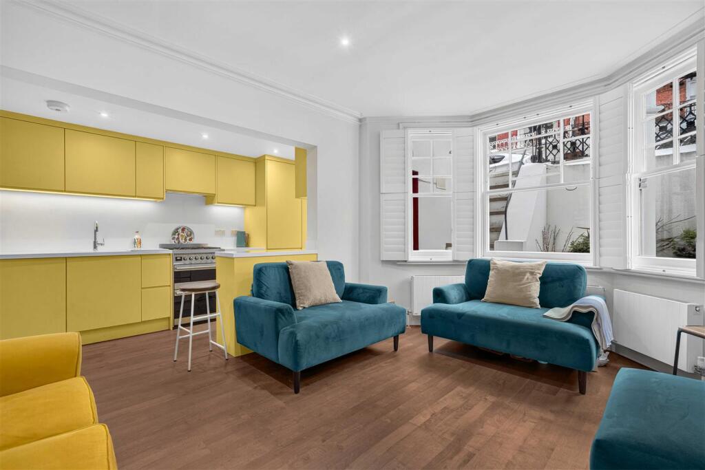 Apartment in London, West Kensington - View 4