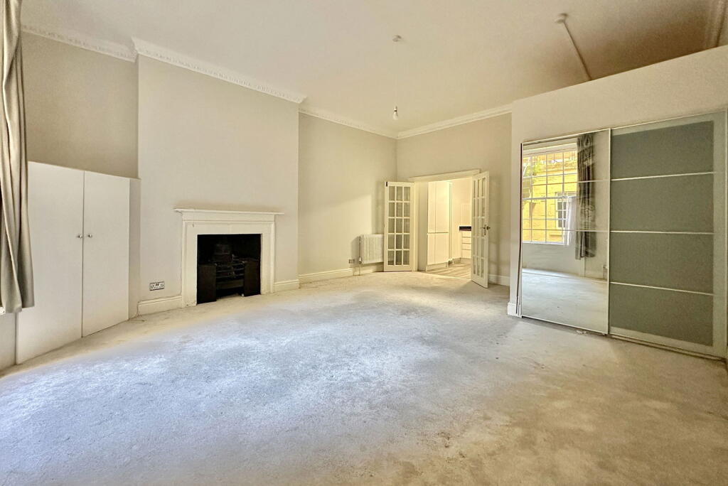 Sydney Place, Bath photo 4