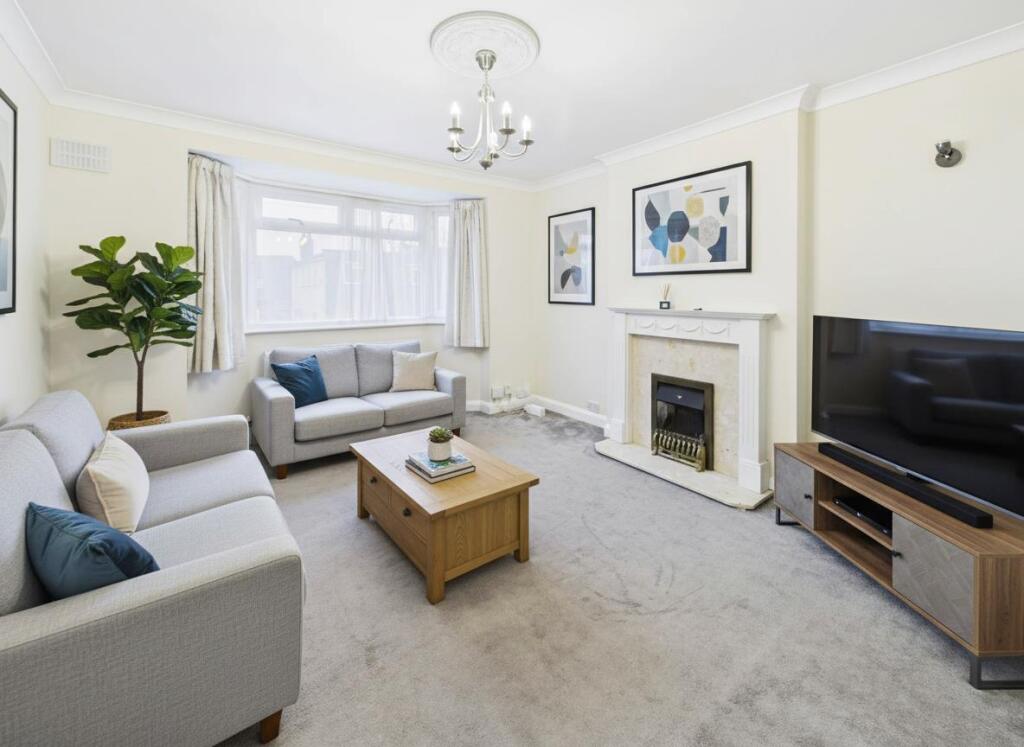 Main image of property: Montrose Road, Harrow, HA3 - OWN PRIVATE GARDEN