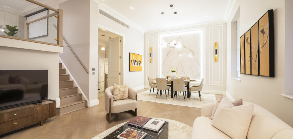 Main image of property: Palace Gate, London, W8