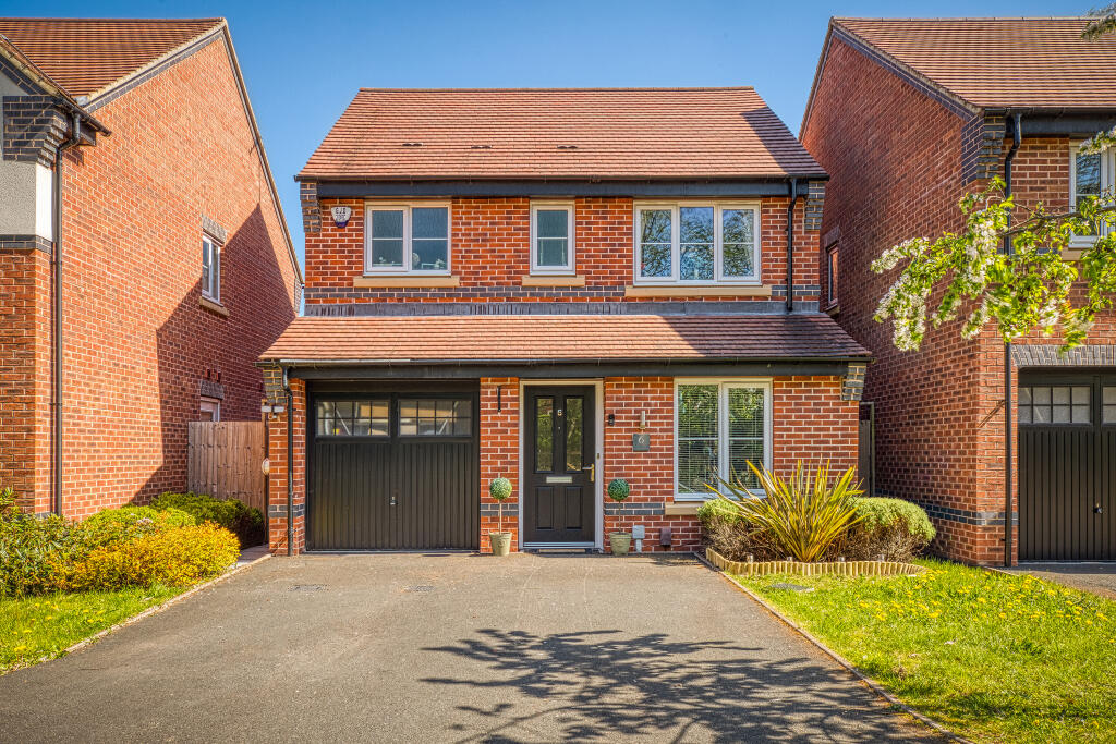 Main image of property: Brackenhill Close, Littleover, Derby, DE23