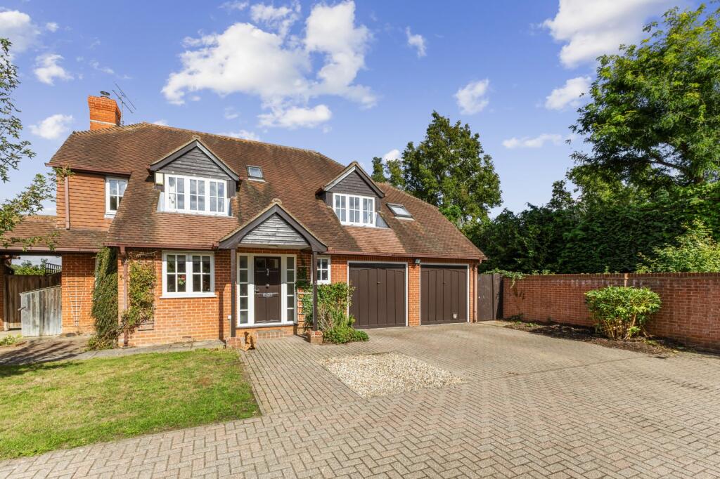 Main image of property: Hannams Farm Close, Crondall, Farnham, Hampshire, GU10