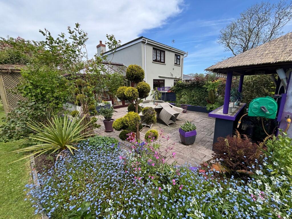 4 bedroom detached house for sale in  Kilgetty, SA68 – pohled 3
