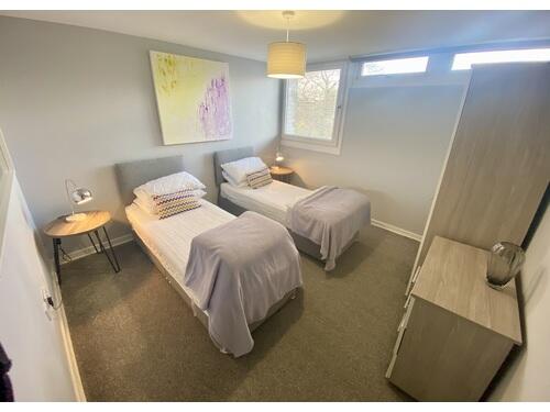 Apartment in Glasgow, South Lanarkshire - View 4