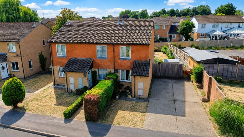 Main image of property: Charlville Drive, Calcot, Reading, Berkshire, RG31