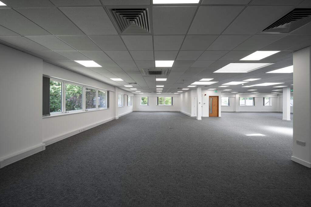 Spinnaker House First Floor Internal 3.jpg