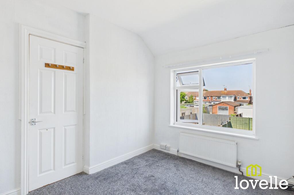 House in Hull, Kingston upon Hull - View 4