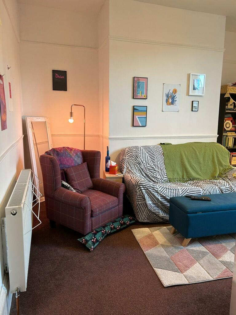 3 bedroom flat for rent