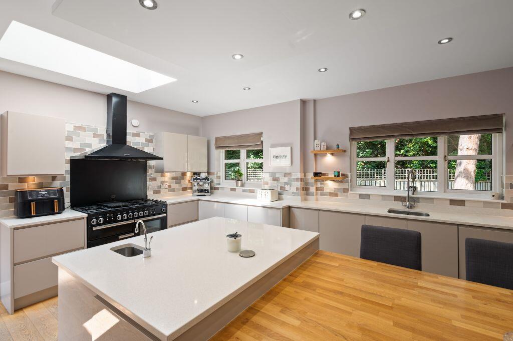 House in Edinburgh - View 5