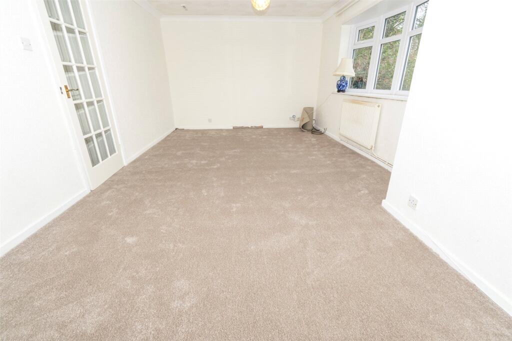 Windsor Drive, Winsford photo 3