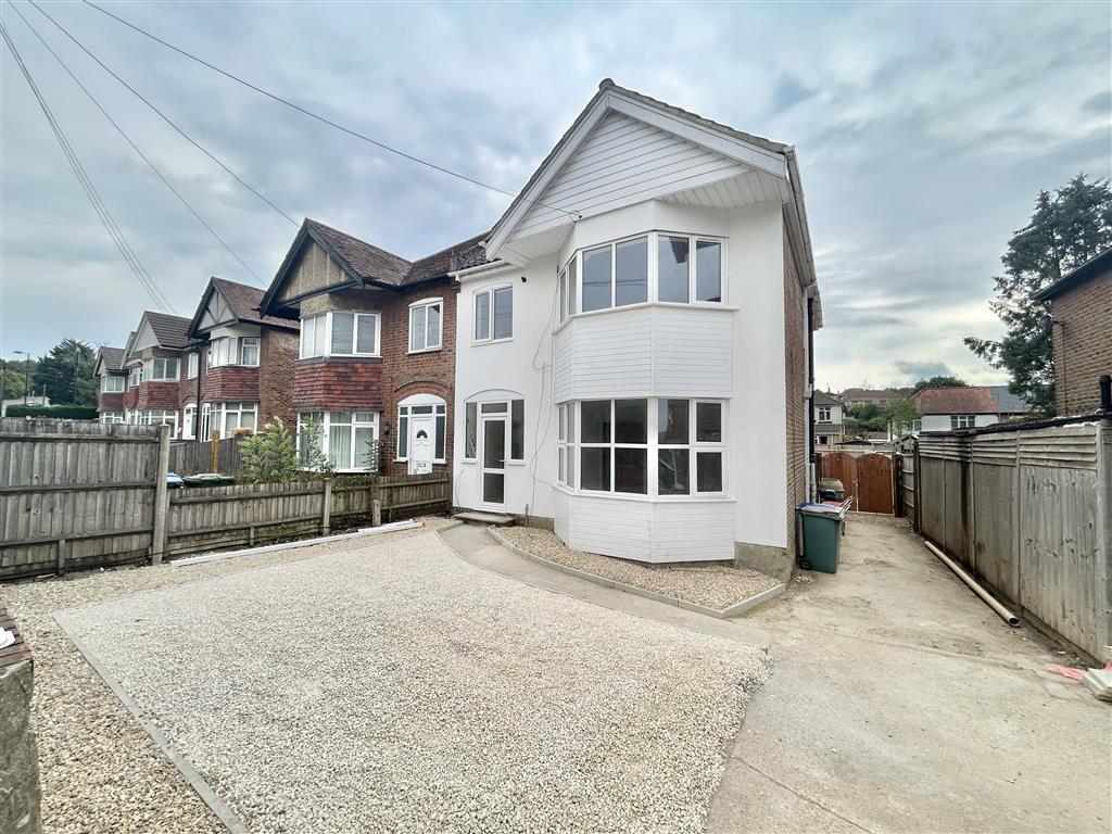 Main image of property: Bitterne Road West, SOUTHAMPTON