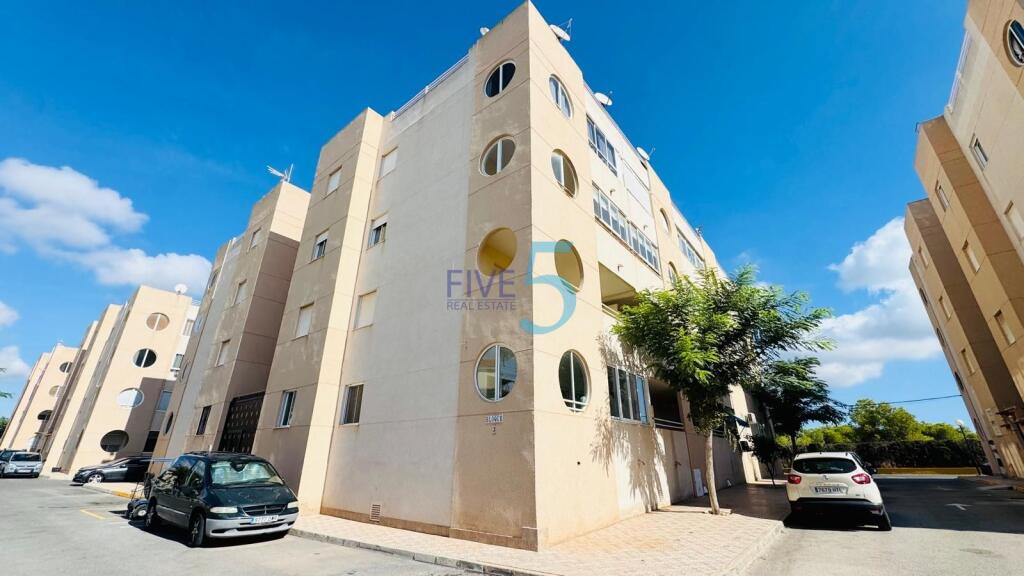 Main image of property: Valencia, Alicante, Torrevieja