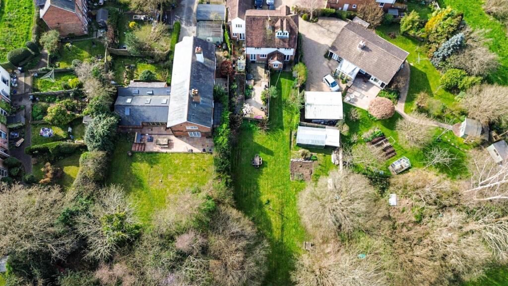 House in Tonbridge - View 2