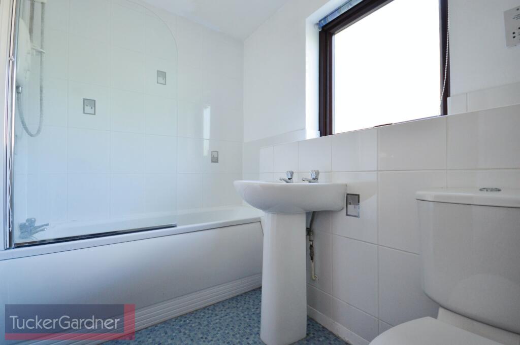 Apartment in Cambridge - More