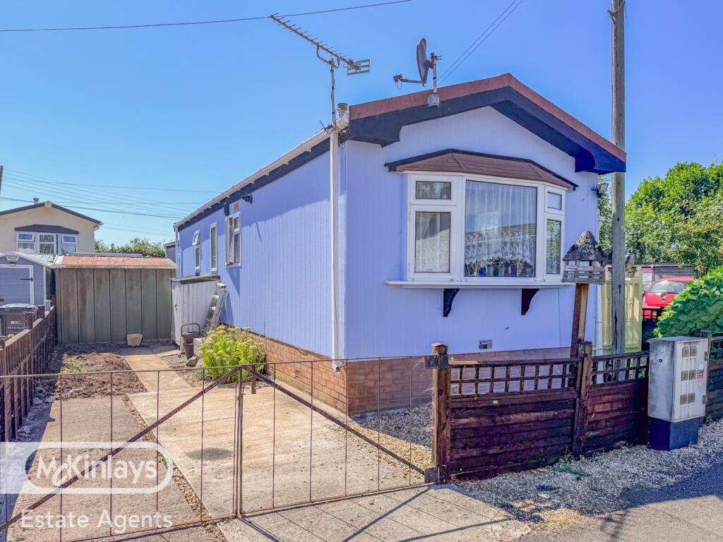 Main image of property: 2 BEDROOM PARK HOME, DONIFORD