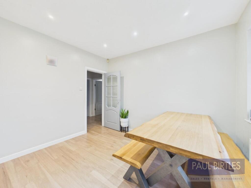 House in Trafford, Greater Manchester - More